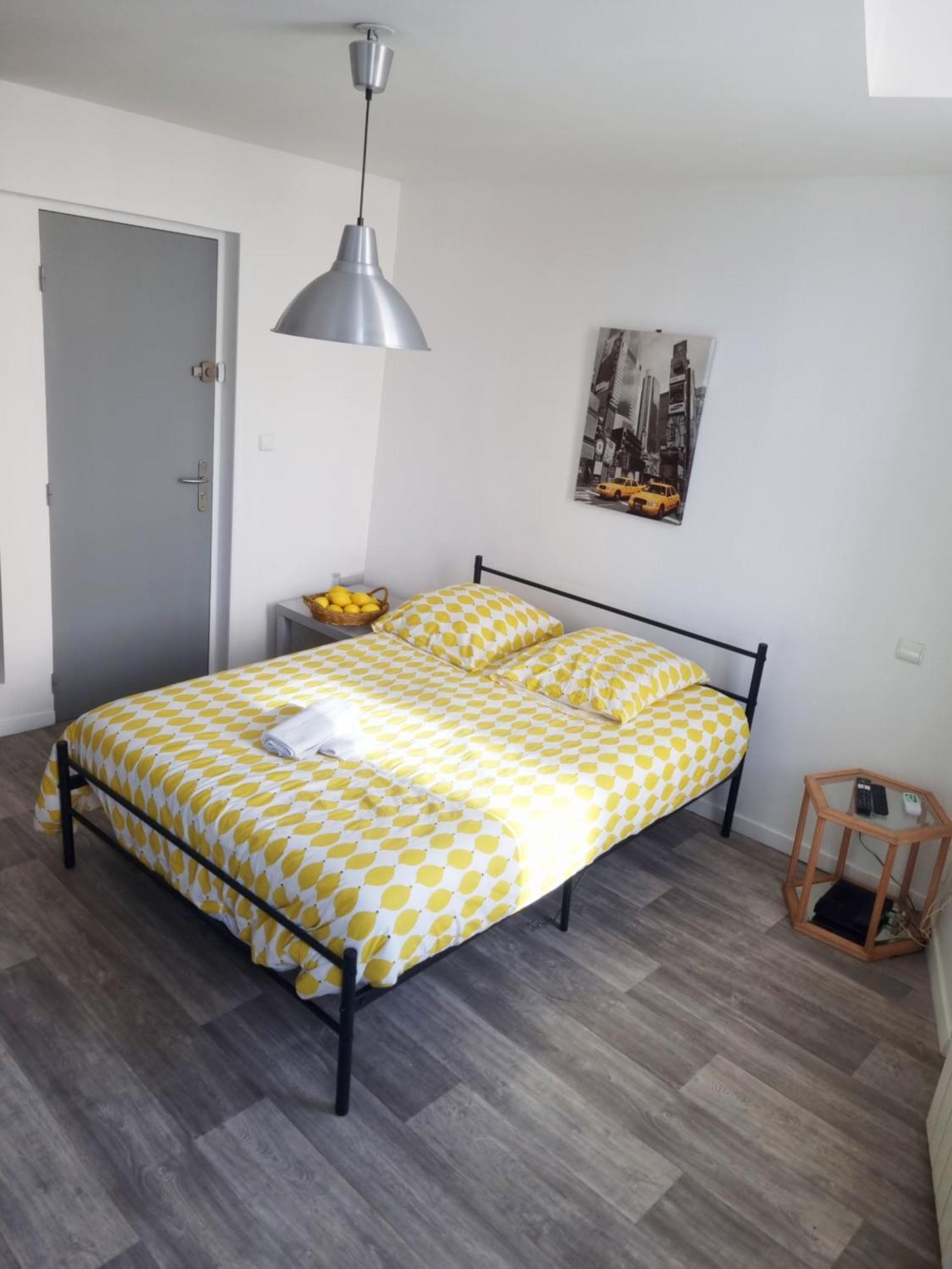Cosy Hypercentre Netflix Apartment Нарбон Екстериор снимка